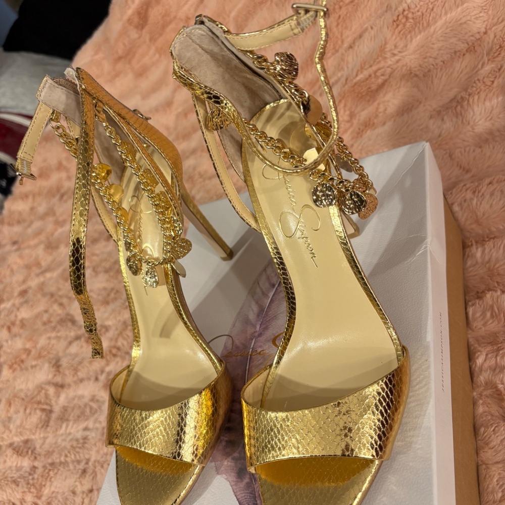 Jessica Simpson Jetser Fringed Sandals - Picture 5 of 10